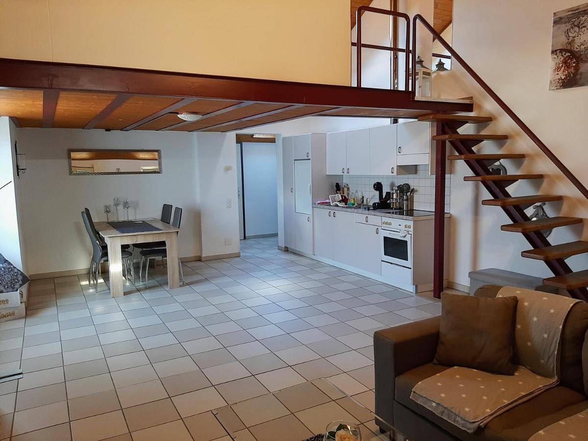 Holidays Homes Il Folletto Quartino Exterior photo