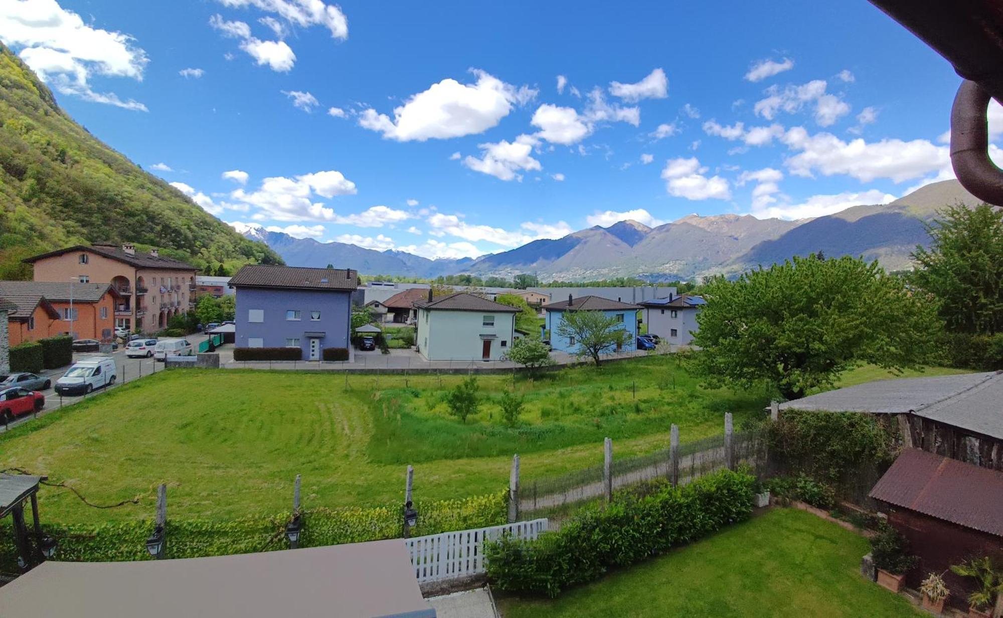Holidays Homes Il Folletto Quartino Exterior photo