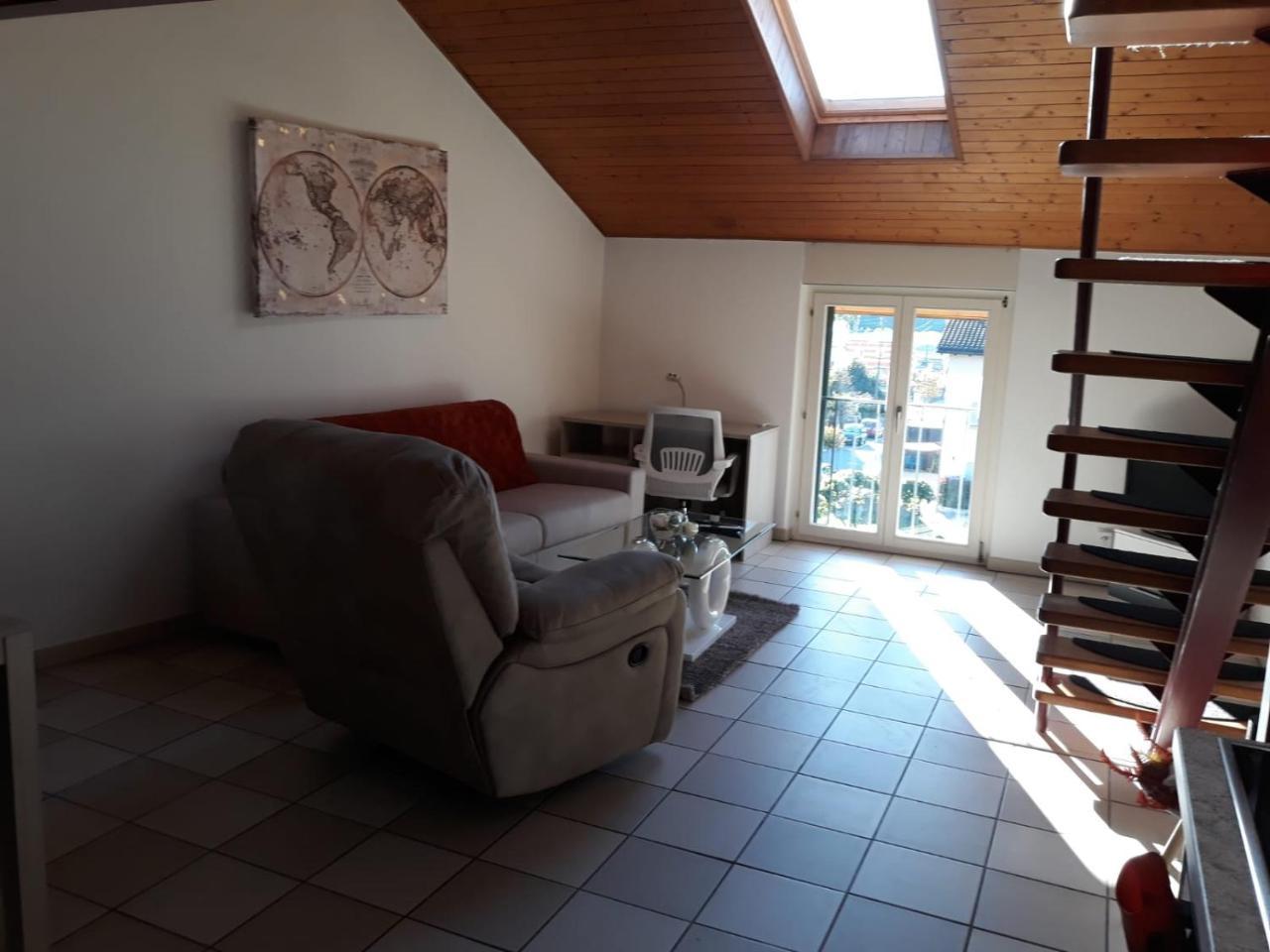 Holidays Homes Il Folletto Quartino Exterior photo